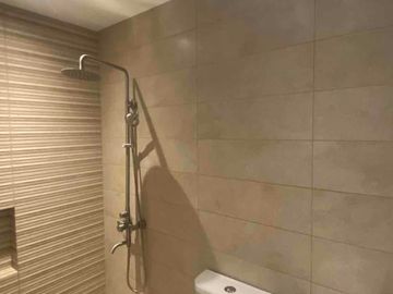 5 Bedrooms House for Sale