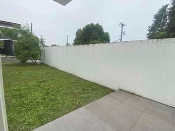 5 Bedrooms House for Sale