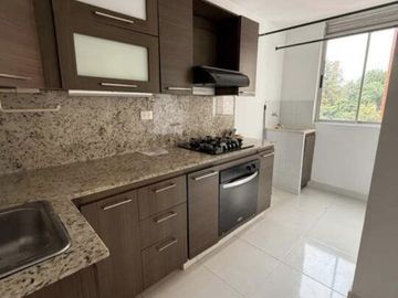 SE VENDE APARTAMENTO EN ENVIGADO, ESMERALDAL
