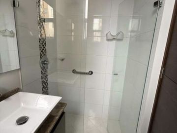 SE VENDE APARTAMENTO EN ENVIGADO, ESMERALDAL