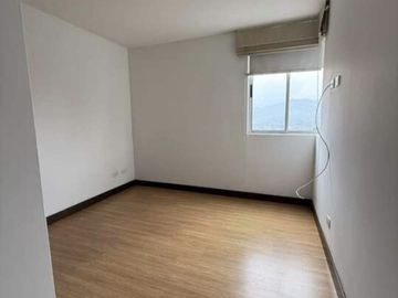 SE VENDE APARTAMENTO EN ENVIGADO, ESMERALDAL