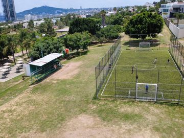 Renta de departamento amueblado en león guanajuato tipo loft al NORTE DE LEON, SOBRE BULEVAR GRAN JARDIN en Residencial Gran Jardín
