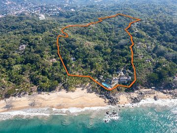 TERRENO DE 6 HECTAREAS EN VENTA FRENTE AL MAR