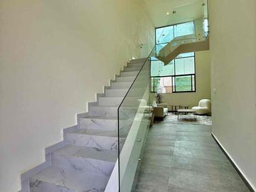 RESIDENCIA EN VENTA, Colima Nte.