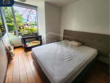 Vendo departamento con patio y 2 garajes Sector Bellavista