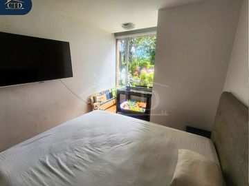 Vendo departamento con patio y 2 garajes Sector Bellavista