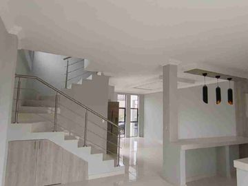 Vendo Casa en Urbanización San Antonio, cerca al Colegio Delta