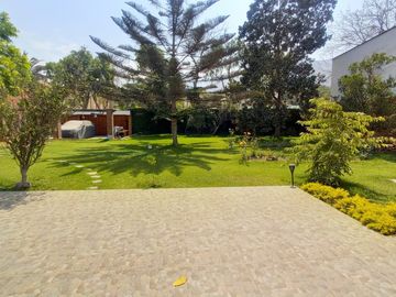 VENTA DE CASA EN CHACLACAYO - CALLE LOS CEDROS 9.5.4.9.6.7.3----