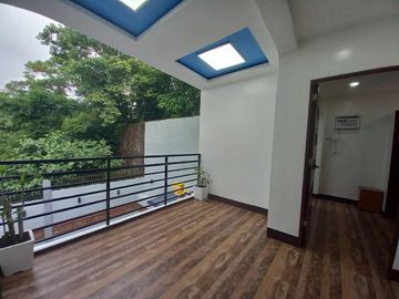 PRE-OWNED HOUSE & LOT FOR SALE IN TAGAYTAY CITY WITH AIRBNB BUSINESS-MC