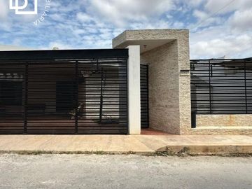 CASA EN VENTA DE UN PISO TOTALMENTE EQUIPADA CON ALBERCA