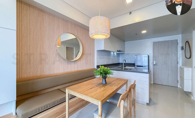 For Rent: Fully Furnished 1 Bedroom at Mandani Bay Suites Tower 1 by HTLand, Inc., Mandaue - 45sqm.