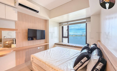 For Rent: Fully Furnished 1 Bedroom at Mandani Bay Suites Tower 1 by HTLand, Inc., Mandaue - 45sqm.