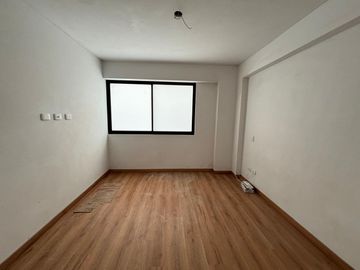 VENDO LINDO DUPLEX DE ESTRENO EN URB. CHAMA SURCO $310,000