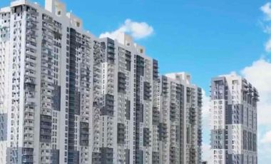 ‼️📣STARTS AT 10K MONTHLY CLEAN TITLE PERPETUAL OWNERSHIP Top HIGH END Condo Modern Minimialist Condo near MAKATI BGC ROCKWELL AIRPORT  Hotel Mall Resturants and Airport Hospital School Office