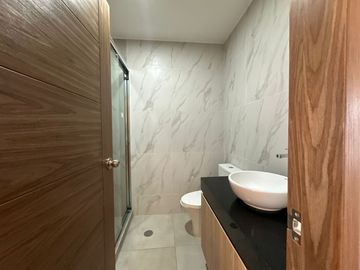 MODERNOS DEPARTAMENTOS CON EXCELENTE DISTRIBUCIÓN EN ZONA RESIDENCIAL DE SURCO