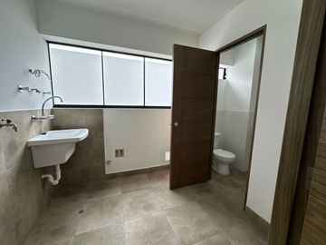 MODERNOS DEPARTAMENTOS CON EXCELENTE DISTRIBUCIÓN EN ZONA RESIDENCIAL DE SURCO