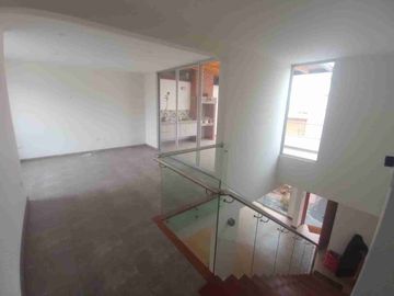 #CASA MODERNA