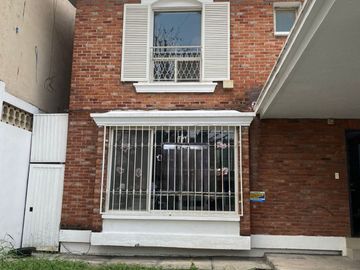 BAJA DE PRECIO. EXCELENTE OPORTUNIDAD. ZONA VALLE