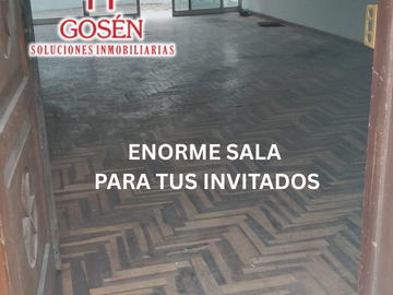 VENDO CASA DE TRES PISOS EN SALAMANCA