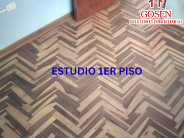 VENDO CASA DE TRES PISOS EN SALAMANCA