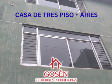 VENDO CASA DE TRES PISOS EN SALAMANCA