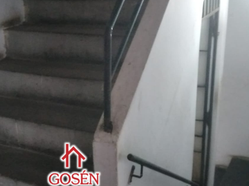 VENDO CASA DE TRES PISOS EN SALAMANCA