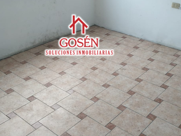 VENDO CASA DE TRES PISOS EN SALAMANCA