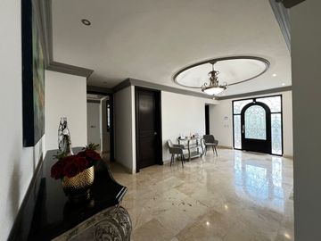 HERMOSA CASA SIERRA ALTA