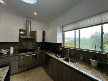 HERMOSA CASA SIERRA ALTA