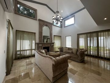 HERMOSA CASA SIERRA ALTA