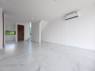 CASA EN PALMARIA RESIDENCIAL DZITYÁ