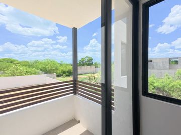 CASA EN PALMARIA RESIDENCIAL DZITYÁ