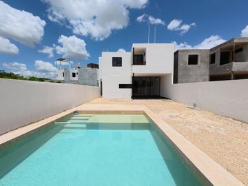 CASA EN PALMARIA RESIDENCIAL DZITYÁ