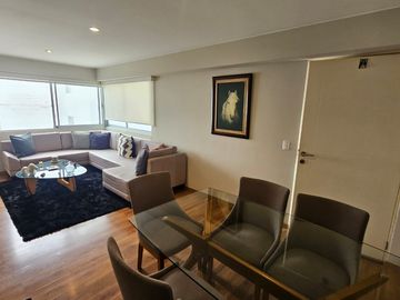 JESUS MARÍA: VENTA MODERNO DEPARTAMENTO, PISO 19.