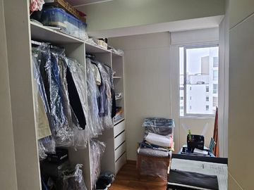 JESUS MARÍA: VENTA MODERNO DEPARTAMENTO, PISO 19.