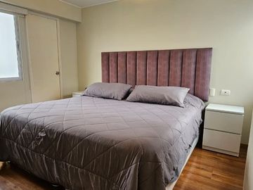 JESUS MARÍA: VENTA MODERNO DEPARTAMENTO, PISO 19.