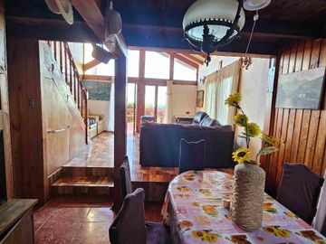 Maravilloso casa en primera linea y con recepción municipal
