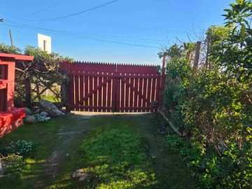 Maravilloso casa en primera linea y con recepción municipal
