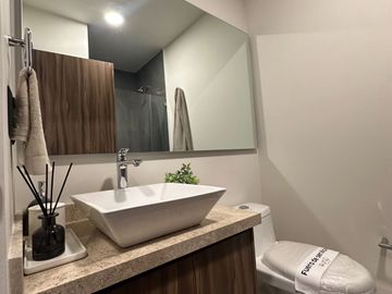 Estrena departamento en Planta Baja en El Refugio