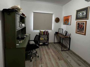 Casa equipada en venta en Bonaterra Hermosillo, modelo Gea con 3 recámaras, cocina con isla, patio y acceso a alberca, juegos y área social con asador