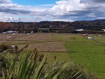 Parcela 5.000m2 / orilla de camino público