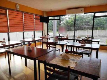 TAGAYTAY 3-STOREY HOTEL FOR SALE