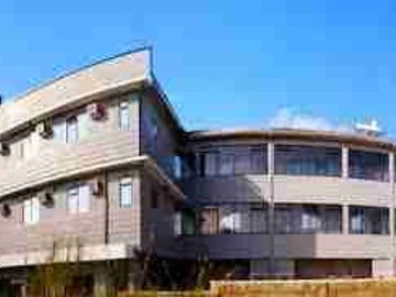 TAGAYTAY 3-STOREY HOTEL FOR SALE