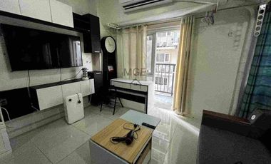 Live the High Life: 1BR Condo with Balcony at Signa Designer Residences Tower 2