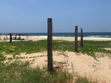 RESIDENCIA EN VENTA A LA ORILLA DEL MAR | PLAYA PIE DE LA CUESTA, ACAPULCO