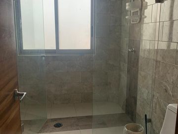 RESIDENCIA EN VENTA A LA ORILLA DEL MAR | PLAYA PIE DE LA CUESTA, ACAPULCO