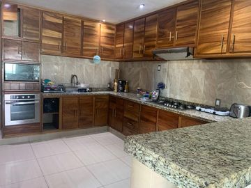 RESIDENCIA EN VENTA A LA ORILLA DEL MAR | PLAYA PIE DE LA CUESTA, ACAPULCO