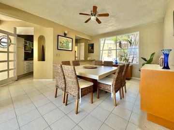 RESIDENCIA EN VENTA CON VISTA A LA BAHÍA DE ACAPULCO | JOYAS DE BRISAMAR