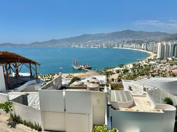 RESIDENCIA EN VENTA CON VISTA A LA BAHÍA DE ACAPULCO | JOYAS DE BRISAMAR