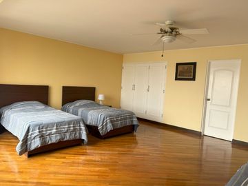 ¡Espectacular Duplex Penthouse Frente al Golf San Isidro!